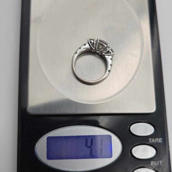 Size 6.25 Sterling Silver Bright Round Many Cubic Zirconia Gems Ring A3785 - Picture 10 of 10